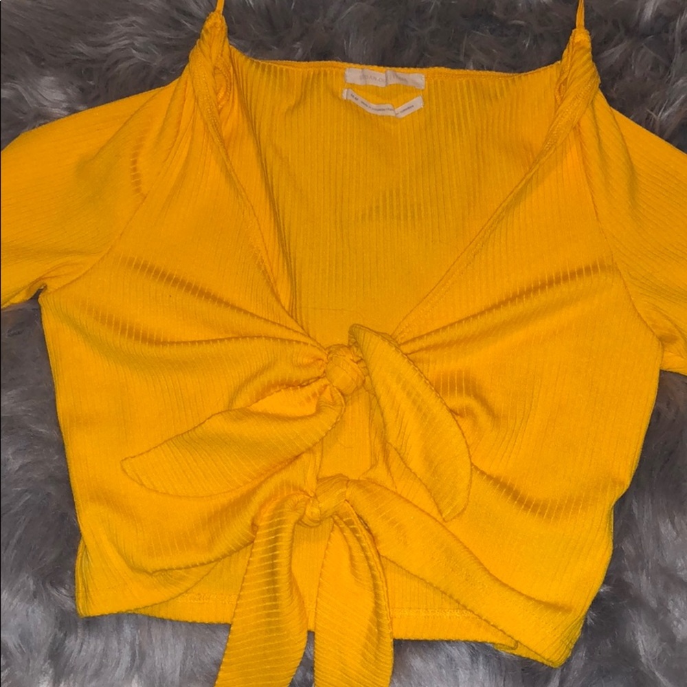 Tied and cropped shirt